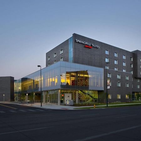 Springhill Suites By Marriott Denver Downtown Exterior photo