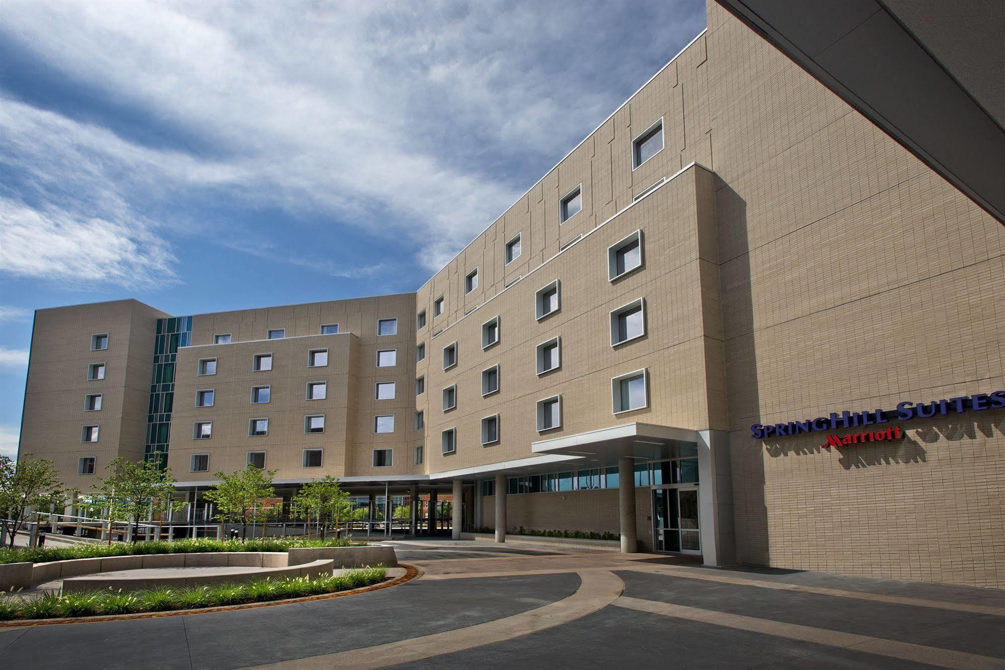 Springhill Suites By Marriott Denver Downtown Exterior photo